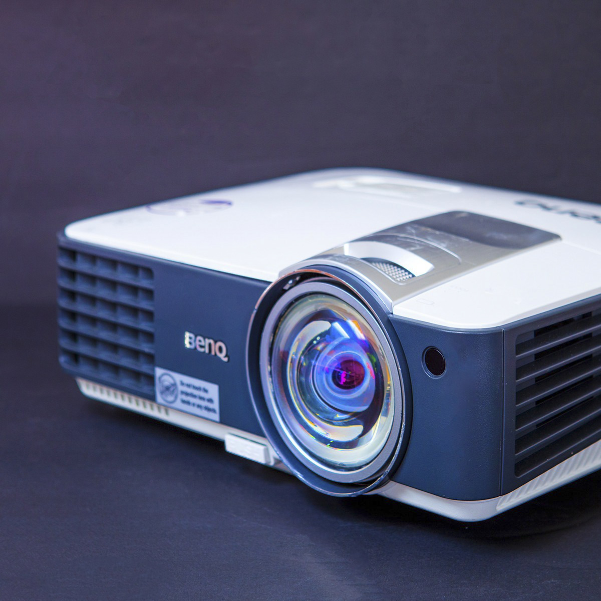 BenQ MX819ST Short-Throw Projector RECONDITIONED