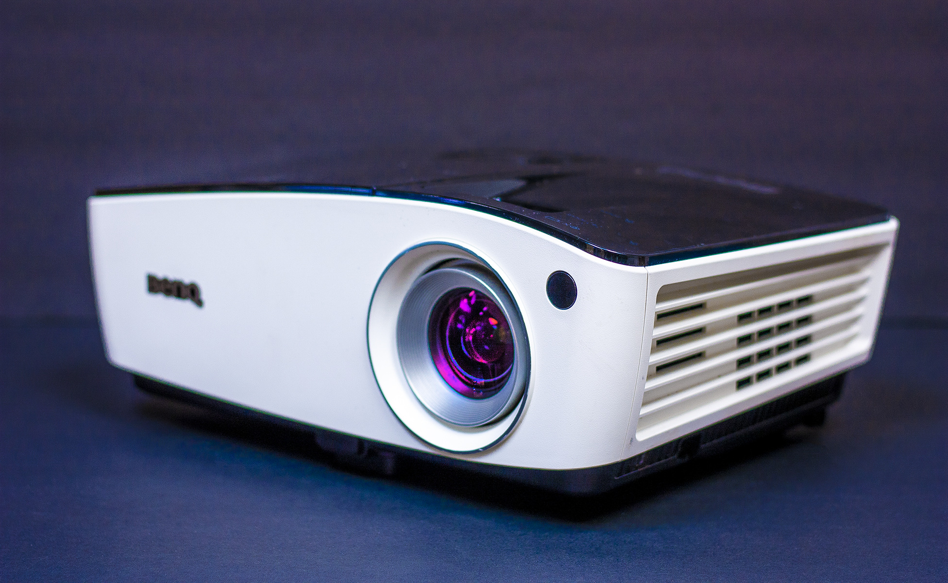 BenQ MX723 Projector Gaming Cinema Use Like TV Home