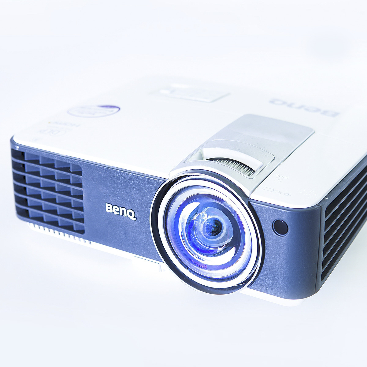 REFURBISHED BenQ MX819ST 1080p/60 Short-Throw HDMI Projector 3000 LUMENS 3D 1600