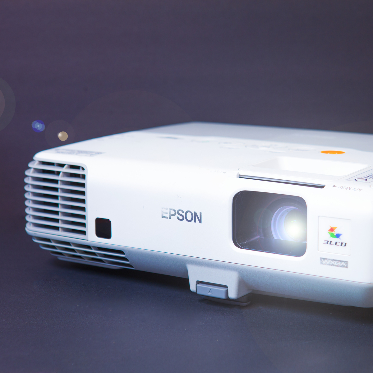 REFURBISHED Epson PowerLite 95 Projector 300HR only Gaming Home Cinema - Picture 2 of 6