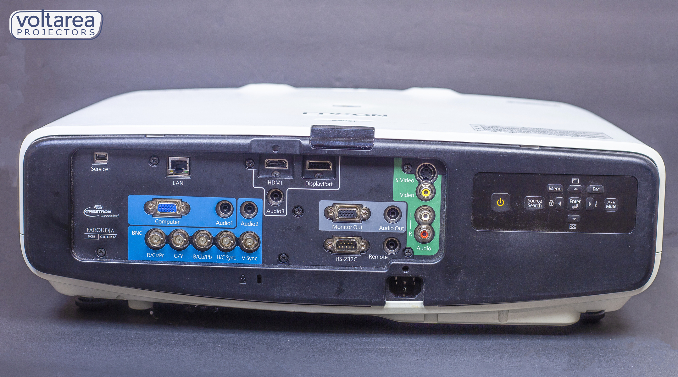 Proiettore Epson Pro G6150 uso domestico come TV gaming - Foto 5 di 6
