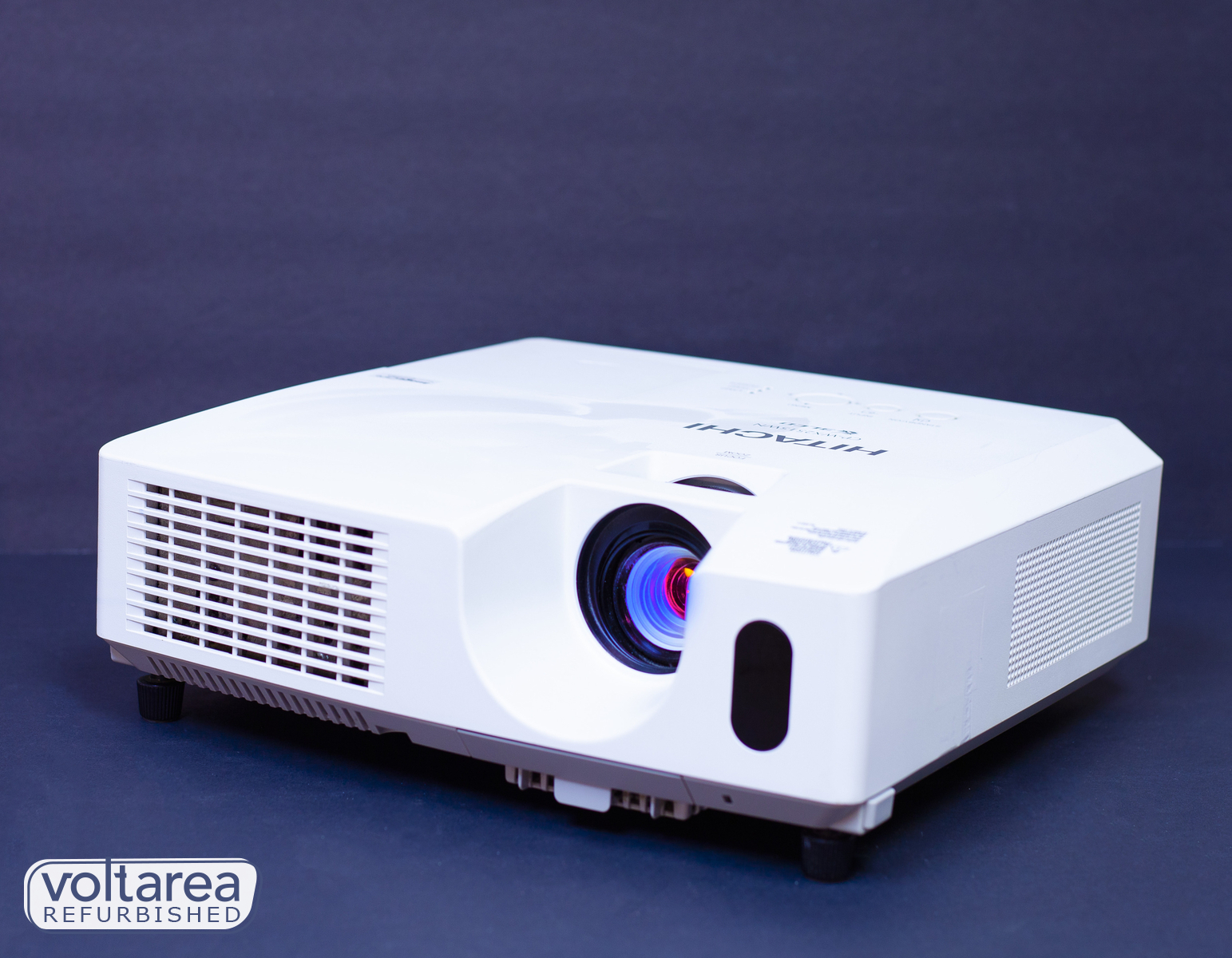 HITACHI CP-X2011N Projector USED