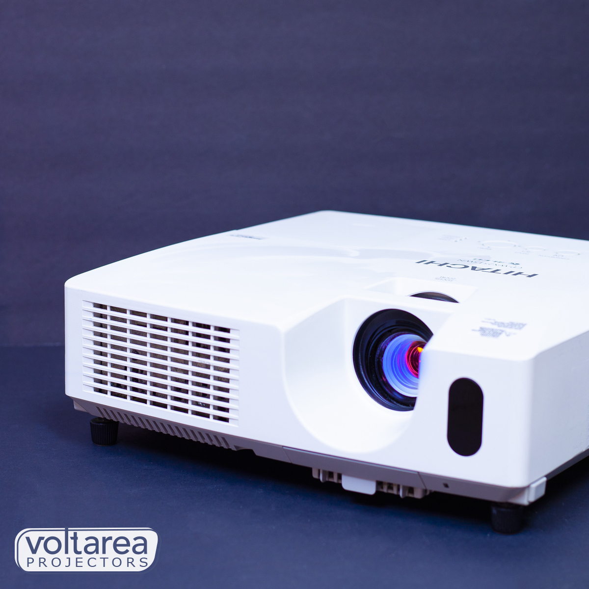Hitachi CP-X2015WN Projector USED