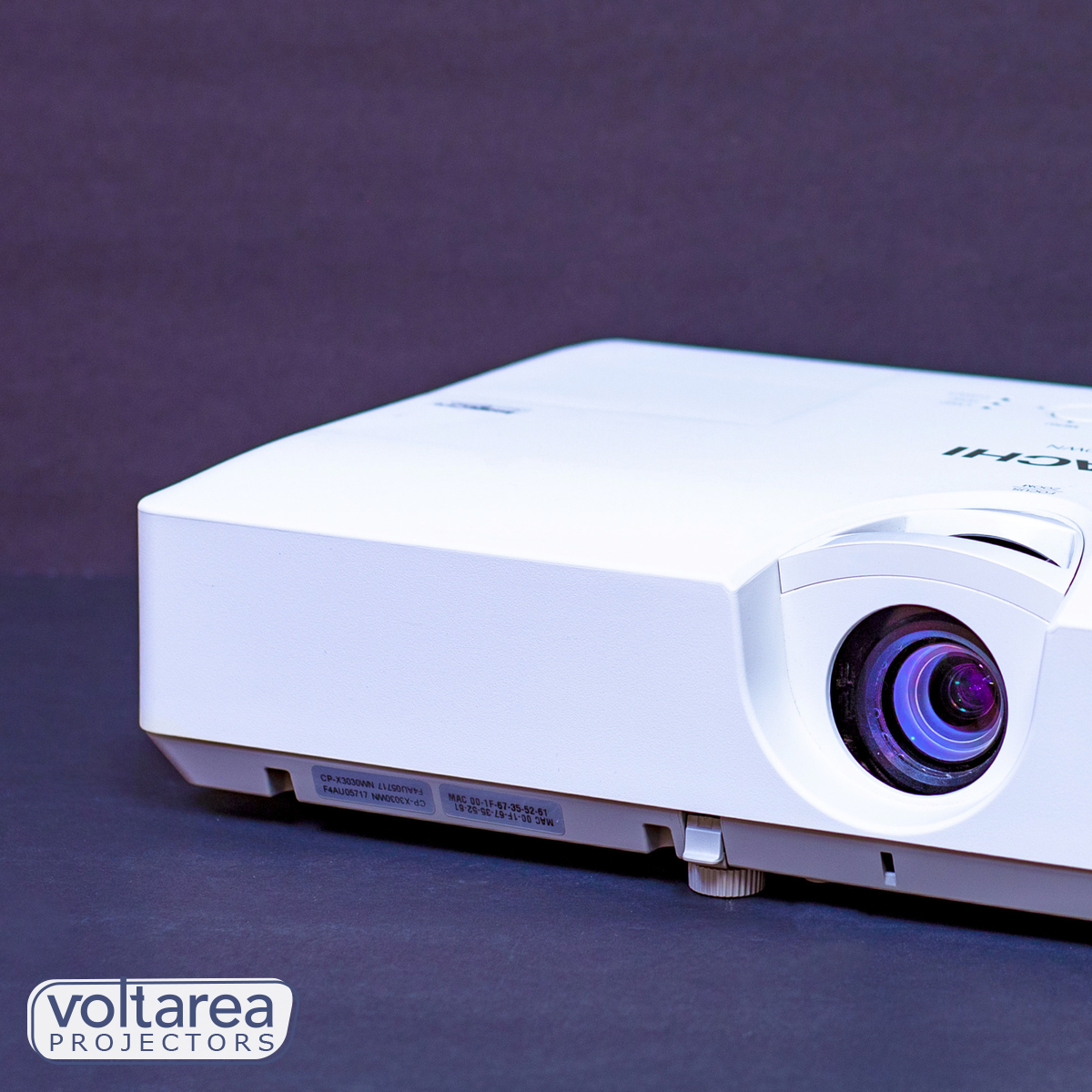 HITACHI CP-X3030WN Projector USED