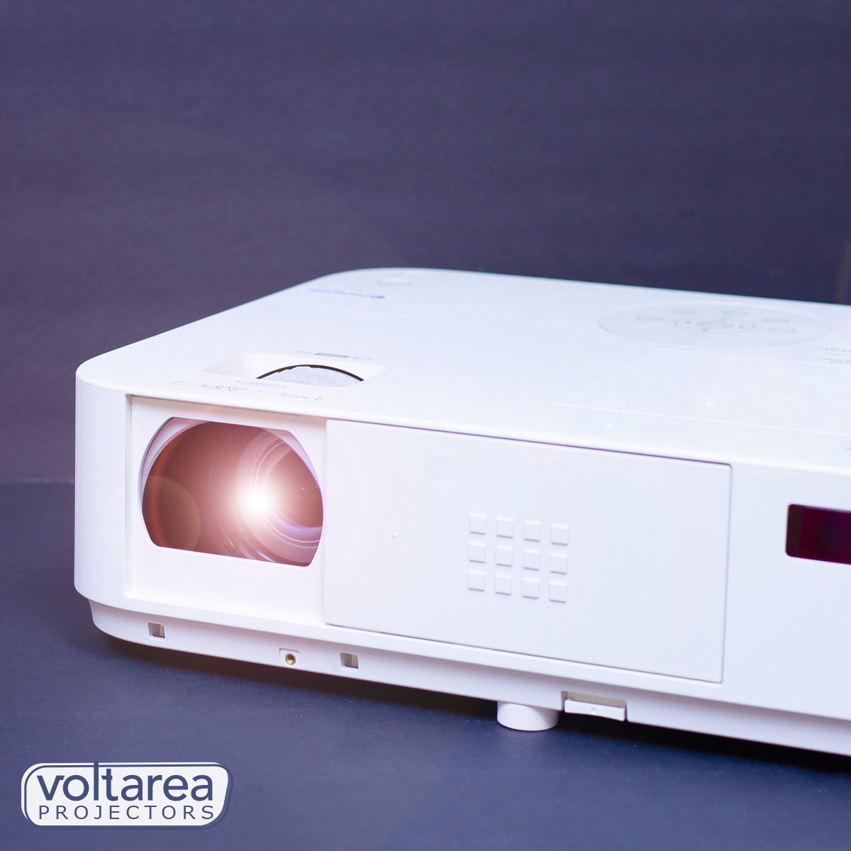 NEC NP-M282X Projector USED