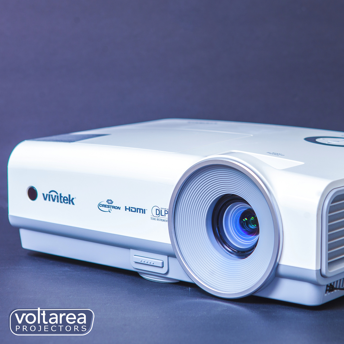 Vivitek D851 Projector USED